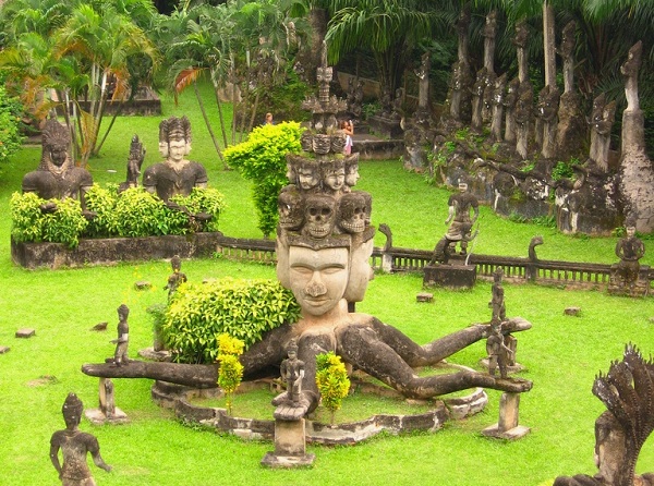 Statues du bouddha