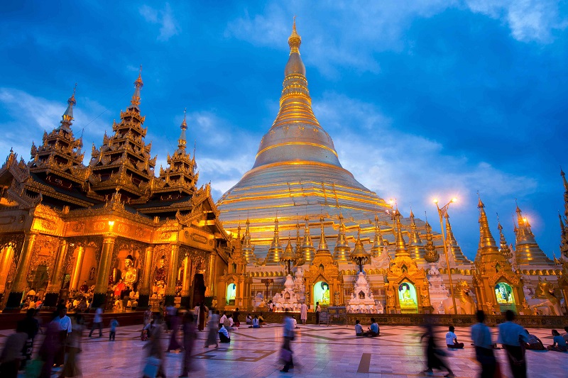 Pagode Shwedagon éclaircie