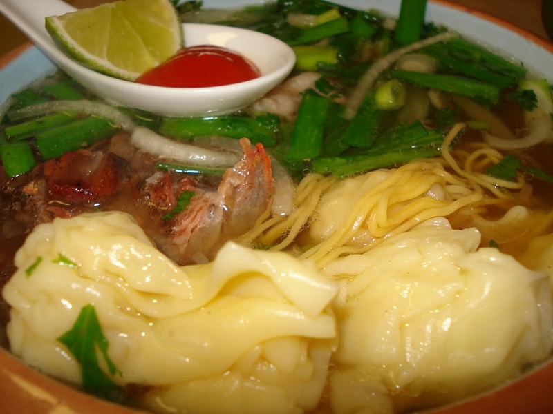 Soupe de Hoanh thanh