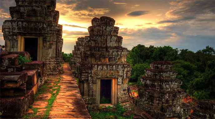 Phnom Bakheng, Cambodge