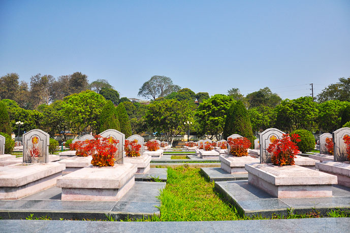 CimetiÃ¨re Dien Bien Phu, Vietnam