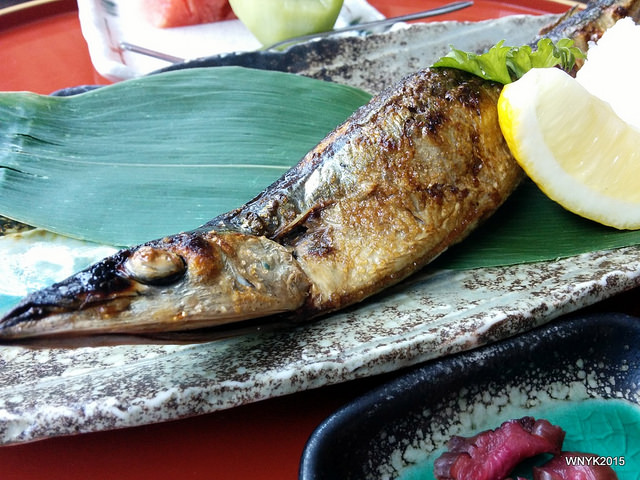 La meilleure maniere de cuisiner le Sanma avec zeste citron La meilleure maniere de cuisiner le Sanma avec zeste citron