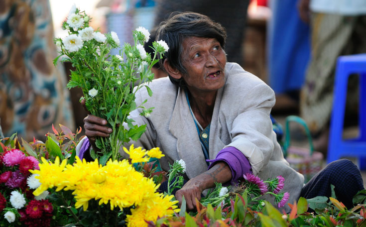 vendeur de fleur Myanmar