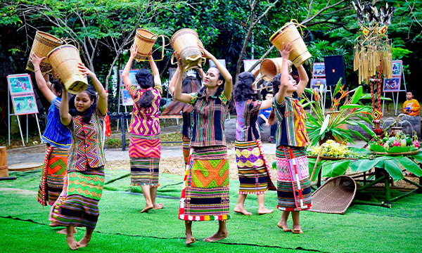 Ethnie Stieng au Vietnam