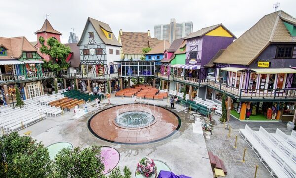 La ville amoureuse de Mimosa