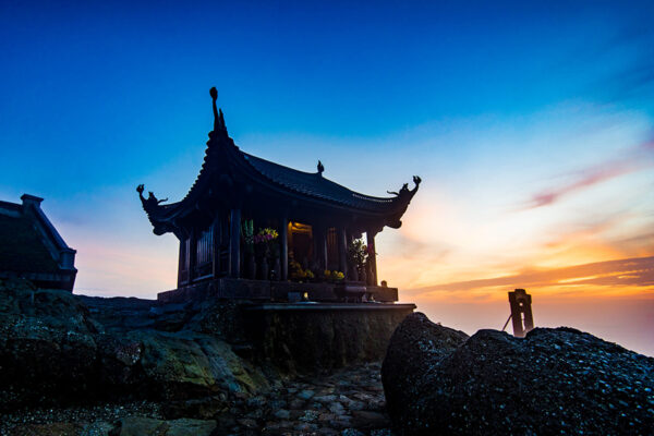 Temples célèbres au Vietnam La montagne sacrée de Yen Tu - Temple célèbre au Vietnam