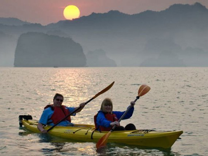 Pelican Cruise Halong, croisière de luxe dans la baie d