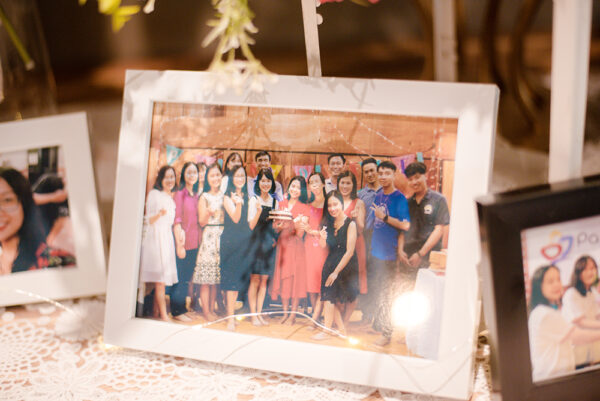 Nos équipes à l'occasion du 15e anniversaire de Paradise Travel et de la célébration de son déménagement au nouveau bureau